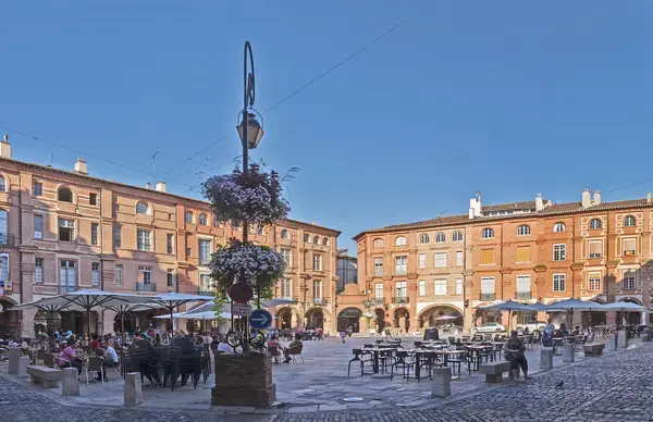 Service Monte Escalier Monte-escalier Montauban